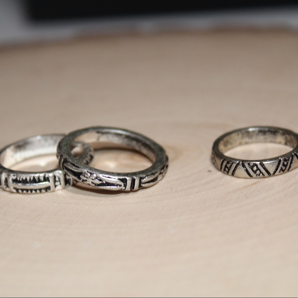 Silver Mini Ring Set - Picture 2 of 2